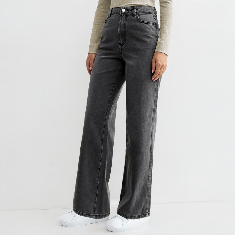 High-Waisted Stretch Wide-Leg Jeans